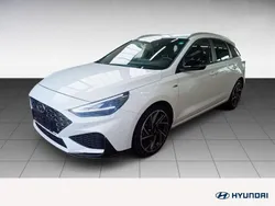 Weiß Gebraucht 2024 Hyundai i30 N Line Limousine | 25.280 € (Fairer Preis)