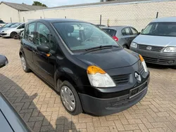 Schwarz Gebraucht 2005 Renault Modus Van / Kleinbus | 1.999 € (Fairer Preis)