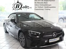 Grau Gebraucht 2023 Mercedes E200 AMG Cabrio | 52.800 € (Fairer Preis)