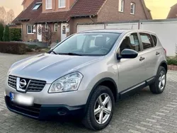 Grau Gebraucht 2009 Nissan Qashqai Acenta SUV | 5.299 €