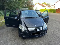 Schwarz Gebraucht 2011 Mercedes A180 Avantgarde Van / Kleinbus | 7.500 € (Teuer)