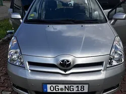 Silber Gebraucht 2006 Toyota Corolla Verso Luna Van / Kleinbus | 8.200 € (Teuer)