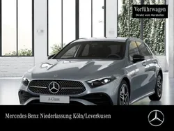 Spektralblau Gebraucht 2024 Mercedes A200 AMG Limousine | 34.990 € (Fairer Preis)
