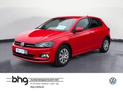 Rot Gebraucht 2018 VW Polo Comfortline Limousine | 12.930 € (Fairer Preis)