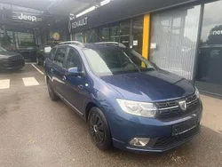 Kosmosblau (blau) Gebraucht 2017 Dacia Logan Lauréate Limousine | 5.800 € (Guter Preis)