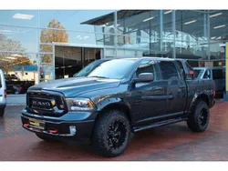 Schwarz (metallic) Gebraucht 2020 Dodge Ram Abholung | 38.900 € (Etwas zu teuer)