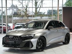 Rot Gebraucht 2024 Audi RS3 Ambiente Limousine | 64.900 € (Fairer Preis)