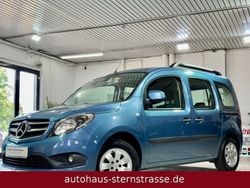 Blau Gebraucht 2018 Mercedes Citan 111 Kombi | 15.480 € (Fairer Preis)