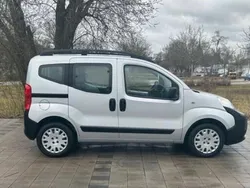 Silber Gebraucht 2010 Peugeot Bipper Van / Kleinbus | 8.700 €