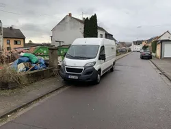 Gebraucht 2016 Peugeot Boxer Van | 7.950 €