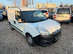 Weiß Gebraucht 2016 Opel Combo Van / Kleinbus | 6.500 € (Superpreis)