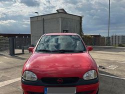 Rot Gebraucht 1999 Opel Corsa Kleinwagen | 1.100 € (Fairer Preis)