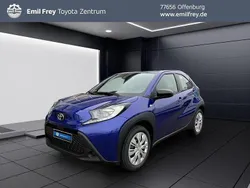 Blau Neu 2025 Toyota Aygo Business Edition Kleinwagen | 17.990 €