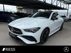 Weiss Gebraucht 2024 Mercedes CLA220 AMG Limousine | 43.900 € (Teuer)