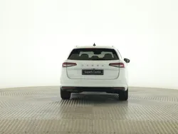 Kristallweiss uni Neu 2024 Skoda Superb Selection Kombi | 42.680 € (Teuer)