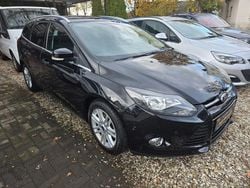 Schwarz Gebraucht 2012 Ford Focus Titanium Kombi | 4.790 € (Fairer Preis)