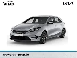 Silber Neu 2025 Kia Ceed Spirit Limousine | 28.880 € (Fairer Preis)