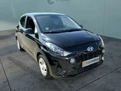 Schwarz Gebraucht 2021 Hyundai i10 Edition 30 Kleinwagen | 11.990 € (Fairer Preis)