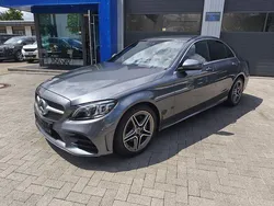 Grau (selenitgraumet.) Gebraucht 2018 Mercedes C200 AMG line Limousine | 28.480 € (Teuer)