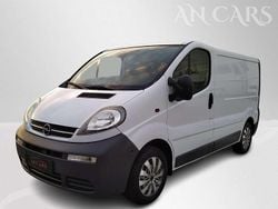 10u(474) Gebraucht 2005 Opel Vivaro Van / Kleinbus | 7.100 € (Guter Preis)