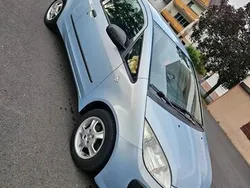 Blau Gebraucht 2006 Mitsubishi Colt Kleinwagen | 1.850 € (Etwas zu teuer)