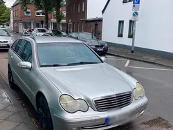 Silber Gebraucht 2002 Mercedes C220 Kombi | 2.400 € (Teuer)