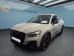 Grün Gebraucht 2022 Audi Q2 SUV | 28.599 € (Teuer)