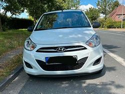 Weiß Gebraucht 2012 Hyundai i10 Kleinwagen | 4.850 €