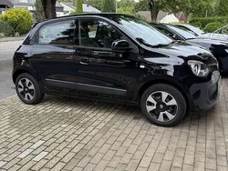 Schwarz Gebraucht 2016 Renault Twingo Experience Kleinwagen | 5.800 € (Fairer Preis)