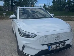 Weiß Gebraucht 2022 MG ZS Luxury Limousine | 18.500 € (Fairer Preis)