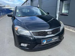 Schwarz Gebraucht 2009 Kia Ceed Basis Limousine | 3.990 € (Teuer)