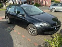 Schwarz Gebraucht 2009 VW Golf VI Trendline Limousine | 5.700 € (Fairer Preis)
