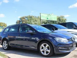 Blau Gebraucht 2016 VW Golf VII Trendline Kombi | 7.500 € (Guter Preis)