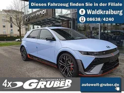 Performance blue (matt) Gebraucht 2024 Hyundai Ioniq 5 SUV | 60.799 € (Fairer Preis)