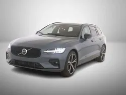 Thunder grey / metallic Gebraucht 2024 Volvo V60 Ultimate Kombi | 45.880 € (Teuer)