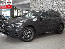 Graphitgrau metallic Gebraucht 2020 Mercedes GLC200 AMG SUV | 35.880 € (Fairer Preis)