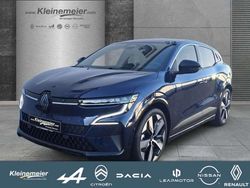 Nachtblau Gebraucht 2025 Renault Megane E-Tech Komfort Limousine | 39.980 € (Etwas zu teuer)