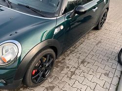 Grün Gebraucht 2008 Mini Clubman Kombi | 4.900 € (Etwas zu teuer)