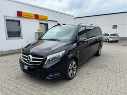 Schwarz Gebraucht 2015 Mercedes V250 Van / Kleinbus | 25.950 €
