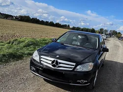 Schwarz Gebraucht 2009 Mercedes C180 Limousine | 6.000 €