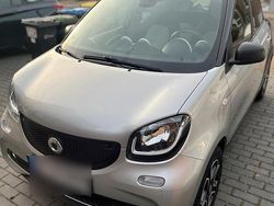 Schwarz Gebraucht 2017 Smart ForFour Passion Kleinwagen | 5.499 € (Superpreis)