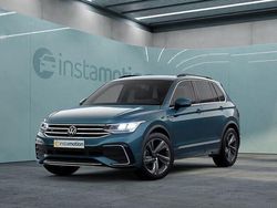 Blau Gebraucht 2024 VW Tiguan R-line SUV | 40.100 € (Fairer Preis)