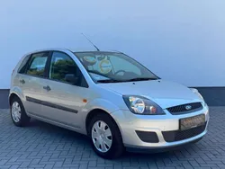 Polarsilber metallic Gebraucht 2007 Ford Fiesta Fun X Kleinwagen | 1.690 € (Fairer Preis)