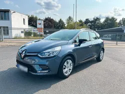 Grau Gebraucht 2017 Renault Clio GrandTour Kombi | 6.000 € (Fairer Preis)