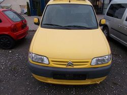 Gelb Gebraucht 1999 Citroën Berlingo Van / Kleinbus | 1.990 € (Teuer)