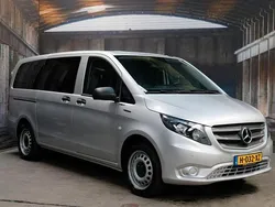 Silber Gebraucht 2020 Mercedes e-Vito Van / Kleinbus | 22.950 € (Teuer)