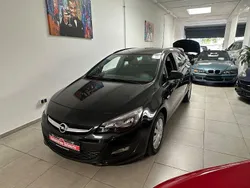 Schwarz Gebraucht 2016 Opel Astra Kombi | 8.999 € (Guter Preis)