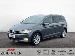 Indiumgrau Gebraucht 2019 VW Touran Highline Van / Kleinbus | 22.945 € (Guter Preis)