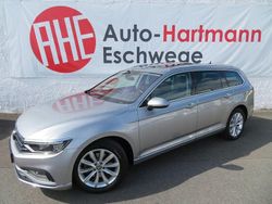 Pyritsilber (metallic) Gebraucht 2022 VW Passat Elegance Kombi | 24.740 € (Guter Preis)