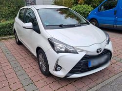 Weiß Gebraucht 2019 Toyota Yaris Comfort Kleinwagen | 10.300 € (Fairer Preis)
